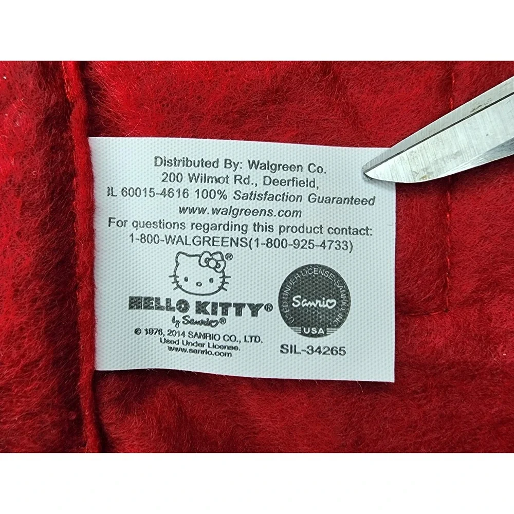 Hello Kitty  Sanrio Walgreens Exclusive 2014 Felt Calendar‎